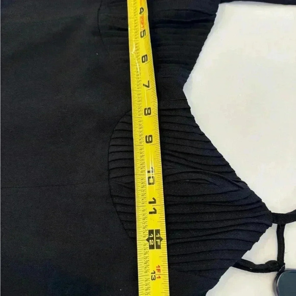 Princess Polly black spaghetti’s strap jumpsuit size 4 NWOT - Picture 6 of 14
